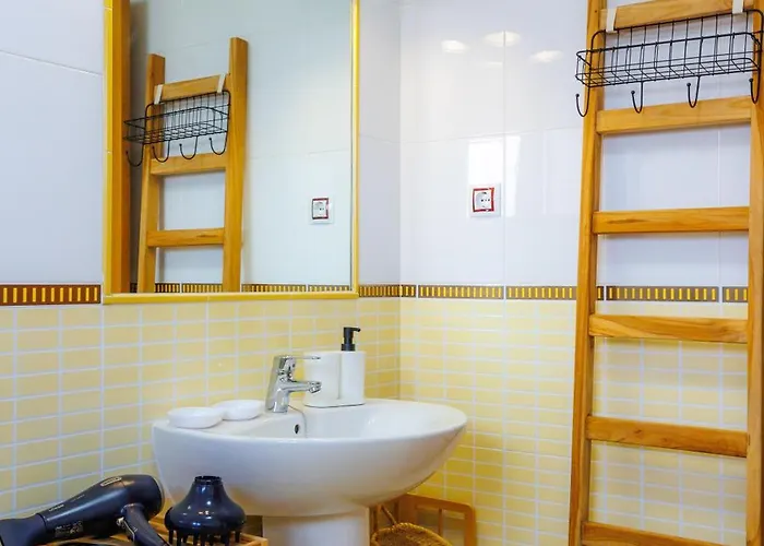 Alinico House Holiday home