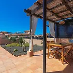 Alinico House