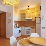 Nyaraló Alinico House