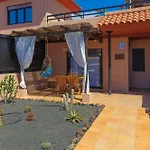 Nyaraló Alinico House *