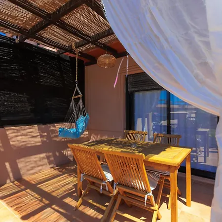 Alinico House Дом отдыха Majanicho