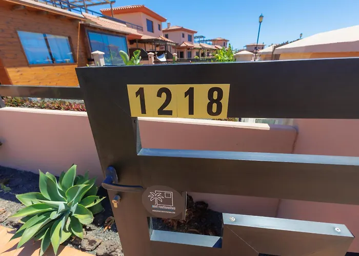 Alinico House 別荘 *