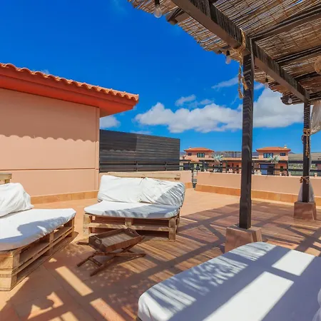 Alinico House Nyaraló