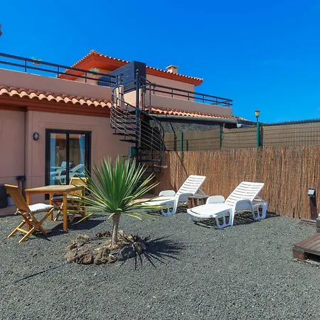 Nyaraló Alinico House