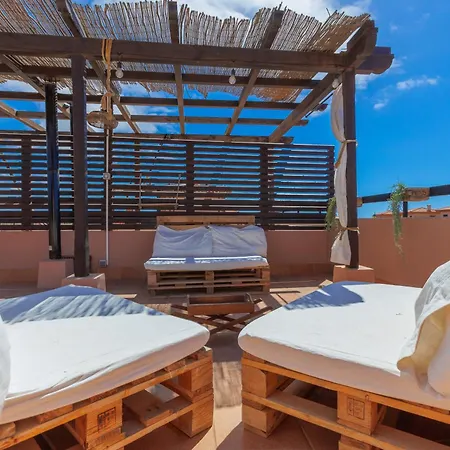 Alinico House * Majanicho